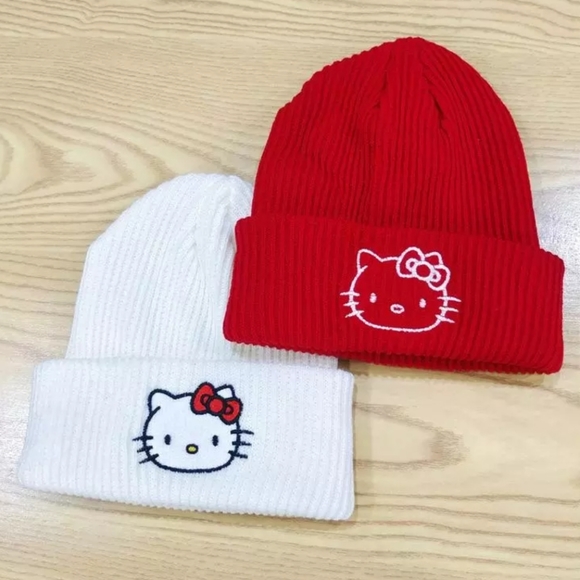 Hello Kitty Beanie (adult) - Picture 6 of 16